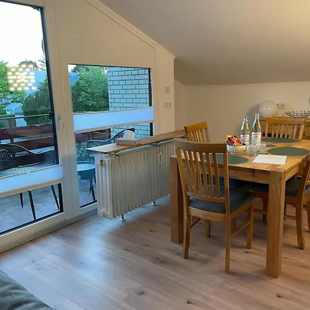 Ruhige 1-zimmer Einliegerwohnung Mit Kueche Und Bad In Grossburgwedel *